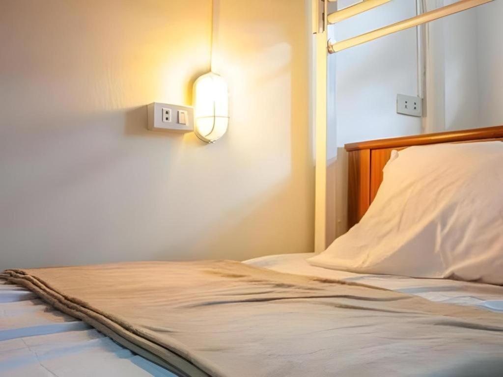 Kamin Bird Hostel Bangkok Kültér fotó