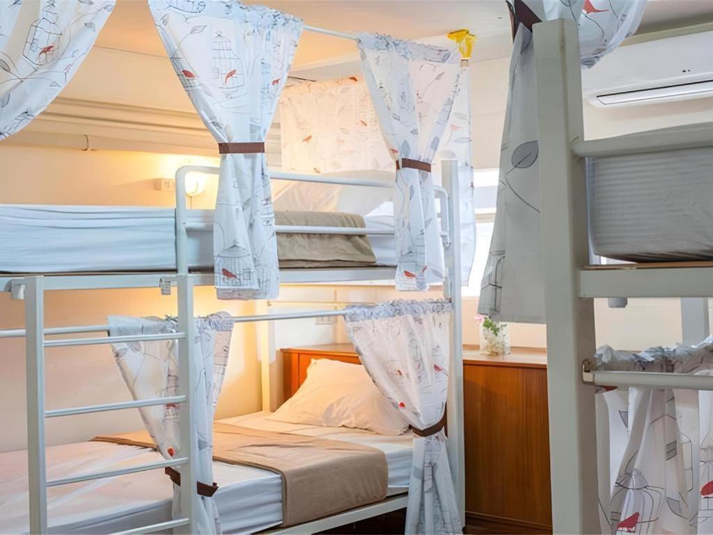 Kamin Bird Hostel Bangkok Kültér fotó