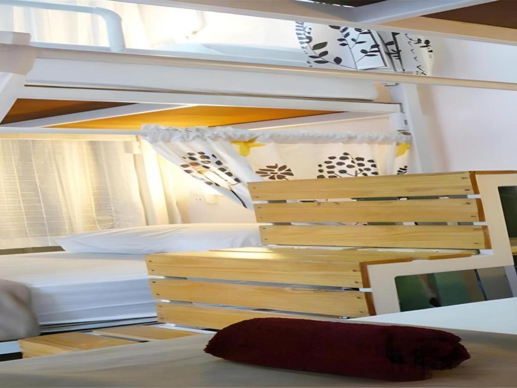 Kamin Bird Hostel Bangkok Kültér fotó